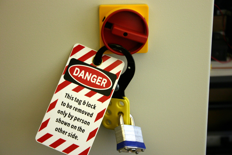 lockout/tagout, LOTO prodecures, lockout, tagout, danger, equipment safety, employee training, lock, tag, safety